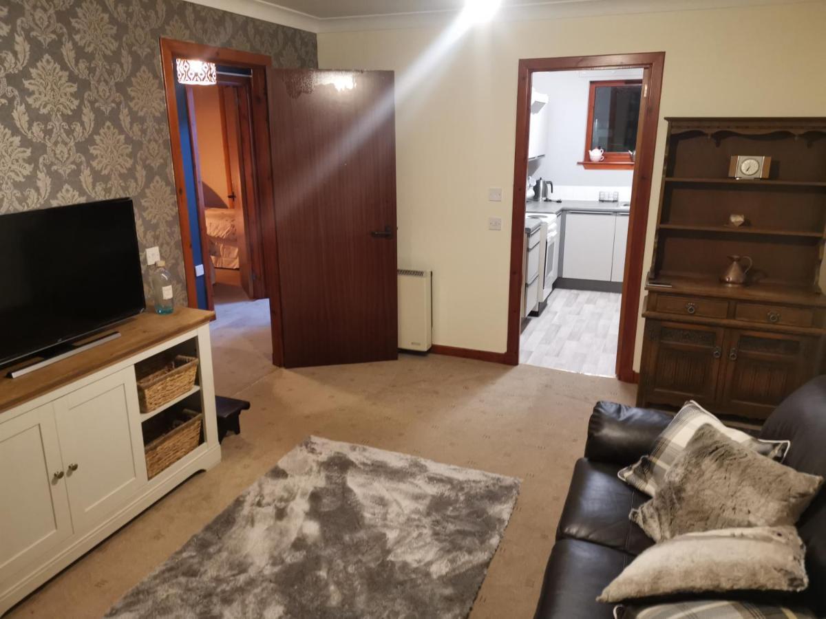 2 Raasay Court Apartment Портри Екстериор снимка