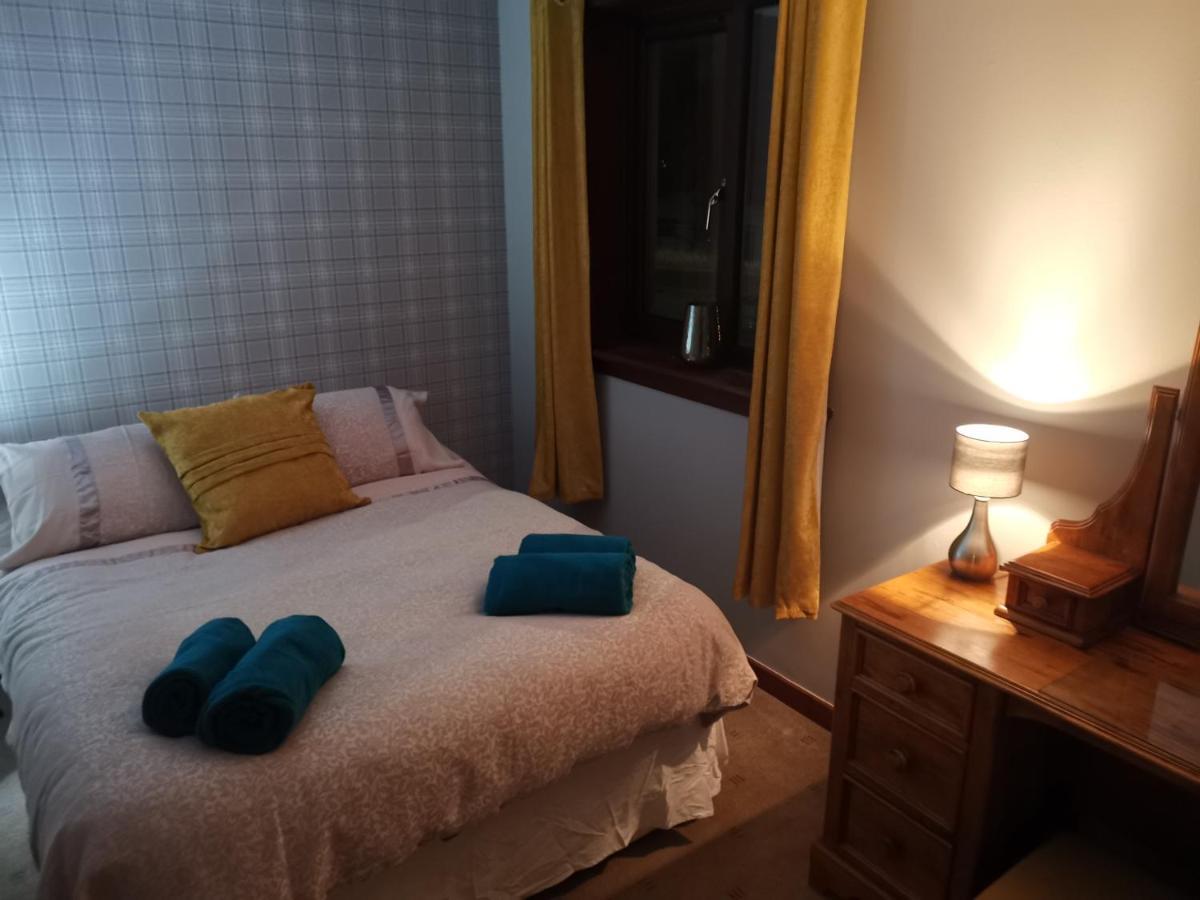 2 Raasay Court Apartment Портри Екстериор снимка